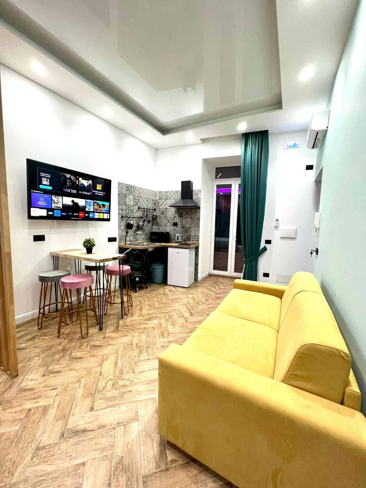 Loft In Borgo Appartement Napels Buitenkant foto