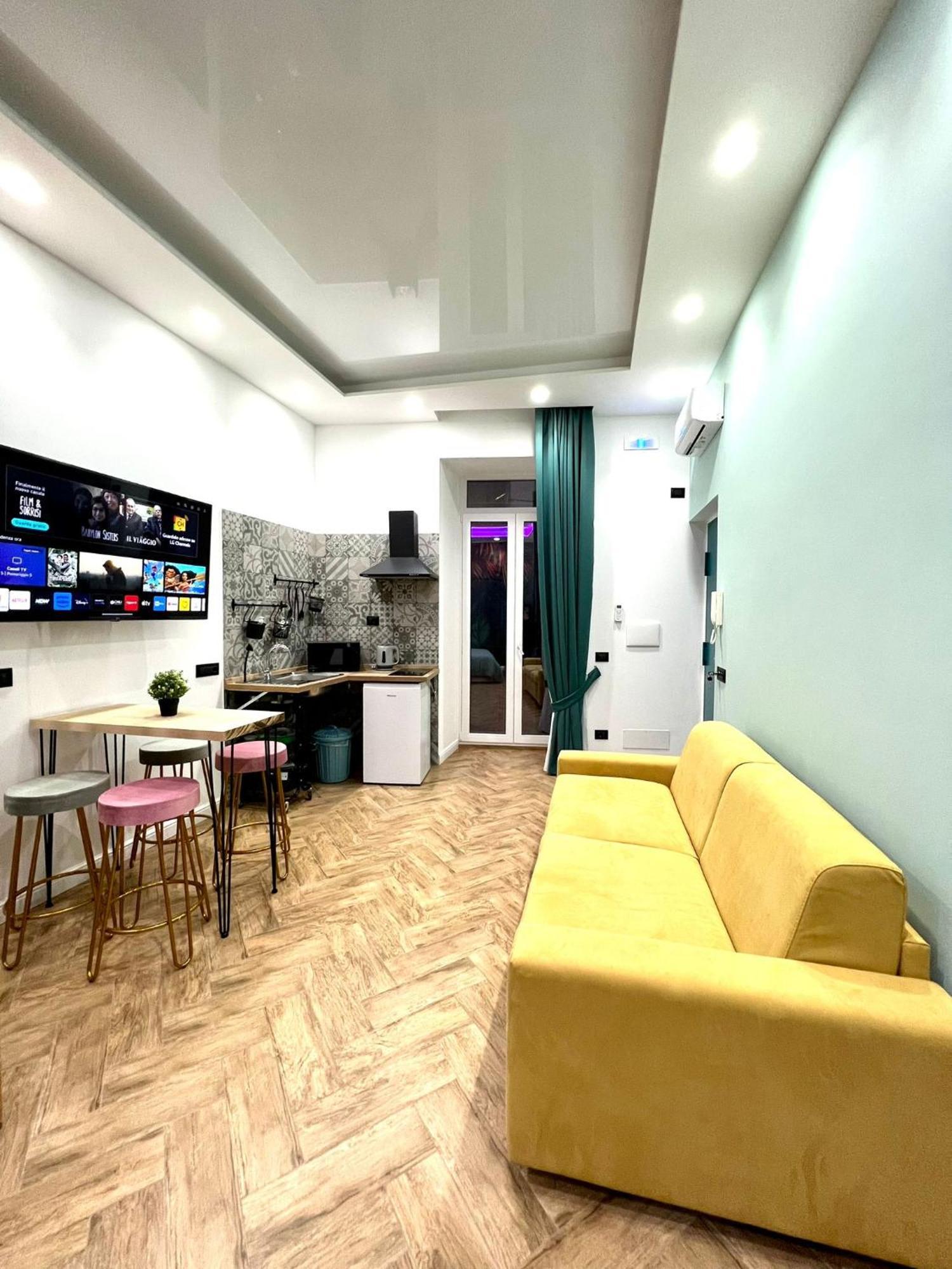 Loft In Borgo Appartement Napels Buitenkant foto