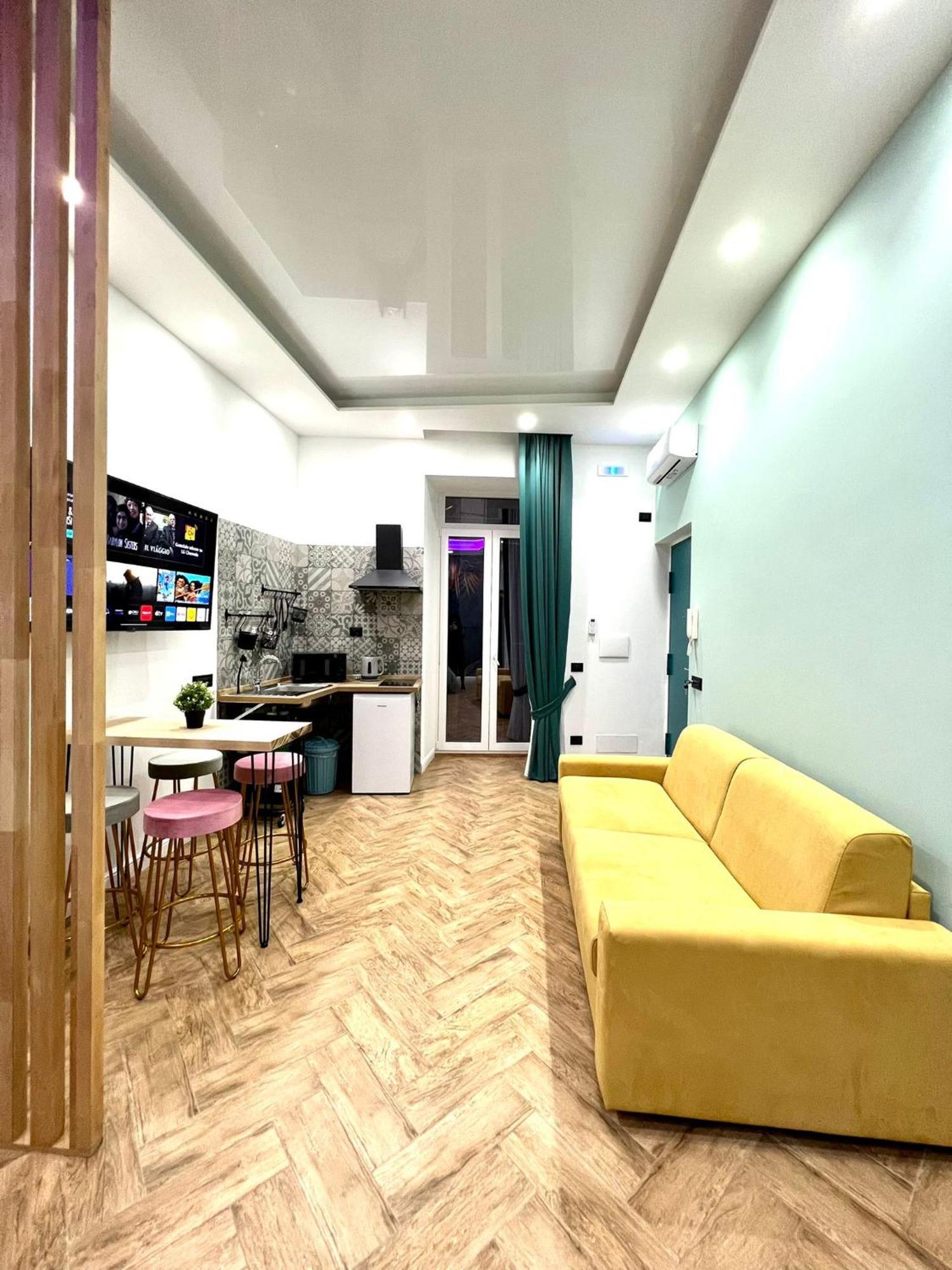 Loft In Borgo Appartement Napels Buitenkant foto